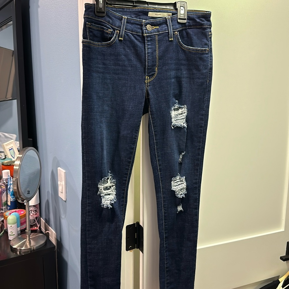 711 skinny Levi jeans